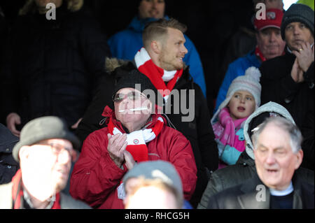 Griffin Park, London, UK. 2. Februar 2019. Ein Lüfter während der efl Sky Bet Championship Match zwischen Brentford und Blackburn Rovers bei Griffin Park, London, England am 2. Februar 2019. Foto von Adamo di Loreto. Nur die redaktionelle Nutzung, eine Lizenz für die gewerbliche Nutzung erforderlich. Keine Verwendung in Wetten, Spiele oder einer einzelnen Verein/Liga/player Publikationen. Credit: UK Sport Pics Ltd/Alamy leben Nachrichten Stockfoto