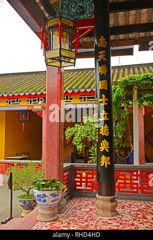 Die historische Hainan Montagehalle in der UNESCO-Zentrale vietnamesischen Stadt Hoi An Stockfoto