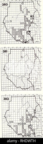 . Bonner zoologische nach 1550. Zoologie. 130. 380 Pied Kingfisher (465) Ceryle rudis Rudis R LM BIN BR 1, 8, 11 gemeinsame Seen und Flüsse Bemerkungen: Einige Vögel tun lange Distanz mo-vements.. Bitte beachten Sie, dass diese Bilder sind von der gescannten Seite Bilder, die digital für die Lesbarkeit verbessert haben mögen - Färbung und Aussehen dieser Abbildungen können nicht perfekt dem Original ähneln. extrahiert. Bonn, Zoologisches Forschungsinstitut und Museum Alexander Koenig Stockfoto