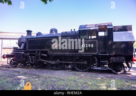 Dampflokomotive, Ivatt Klasse 2 2-6-2T, Nr. 41298 bei der Isle of Wight Steam Railway Stockfoto