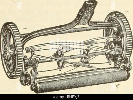 . Bolgiano in Capitol City Seeds: 1938. Baumschulen (Gartenbau) Kataloge, Leuchtmittel (Pflanzen) Kataloge Kataloge; Gemüse; Garten Werkzeuge Kataloge; Samen Kataloge Kataloge; Blumen; Geflügel Ausrüstungen und Zubehör Kataloge. Metropolitan Kugellager Mäher. Bitte beachten Sie, dass diese Bilder sind von der gescannten Seite Bilder, die digital für die Lesbarkeit verbessert haben mögen - Färbung und Aussehen dieser Abbildungen können nicht perfekt dem Original ähneln. extrahiert. F. W. Bolgiano&amp; Co; Henry G. Gilbert Baumschule und Saatgut Handel Katalog Kollektion. Washington, D.C.: F. W. Bolgiano Stockfoto
