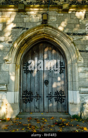 Pfarrkirche St. Botolph, Northfleet, Gravesend, Kent Stockfoto