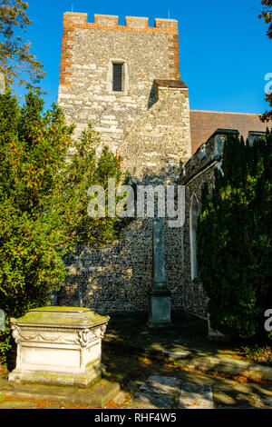 Pfarrkirche St. Botolph, Northfleet, Gravesend, Kent Stockfoto