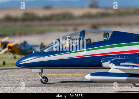 RC Modell Aermacchi MB 339 Turbine angetrieben Stockfoto