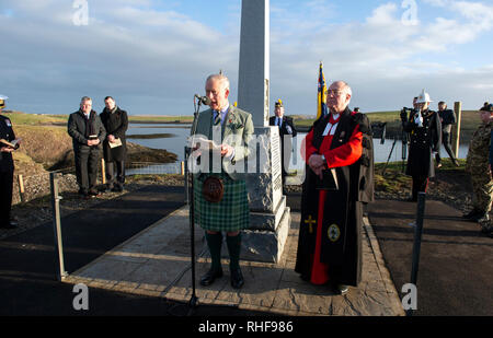 Nicola Sturgeon, erster Minister von Schottland (links ...