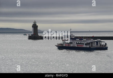 Die Trident Fähre Hafen in St Peter Port Guernsey, Herm Insel, Channel Islands.de. Stockfoto