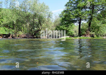 Treska Fluss in Matka Canyon. Skopje, Mazedonien. Stockfoto