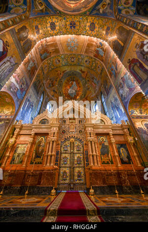 Innenraum der Kirche des Erlösers auf vergossenen Blutes in St. Petersburg, Russland Stockfoto