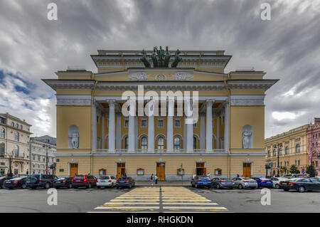 Sankt Petersburg, Russland - Juli 3, 2018: Alexandrinsky Theater in St. Petersburg, eine der ältesten Drama Theater in Russland. Stockfoto