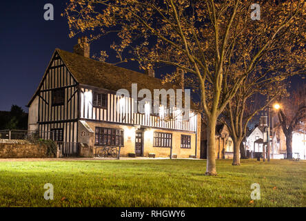 Nacht Bild von Oliver Cromwell's House in Ely Stockfoto