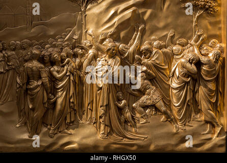 Die vergoldeten Porta del Paradiso (die Tore des Paradieses), Baptisterium von Florenz, Toskana, Italien Stockfoto