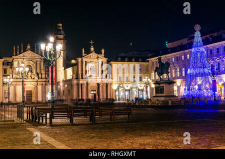 Turin der eleganten Piazza San Carlo im Zentrum der Stadt im Moonlight Stockfoto