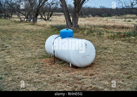 Einsame Propan tank auf Texas Ranch Stockfoto