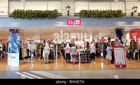 Chon Buri, Thailand - Dezember 21, 2018: Außenansicht von Uniqlo shop, Stift 21 Pattaya Branch. Stockfoto