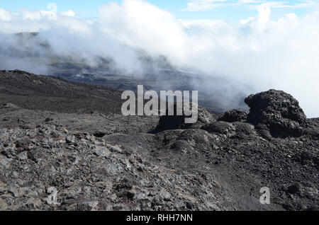 Mineral Landschaften am Piton de la Fournaise, Réunion Insel vulkanischen Massivs Stockfoto