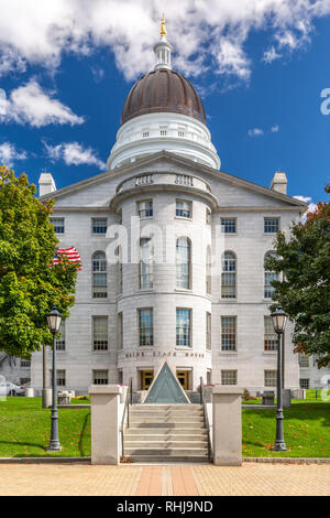 Maine State House, in Augusta, an einem sonnigen Tag. Stockfoto