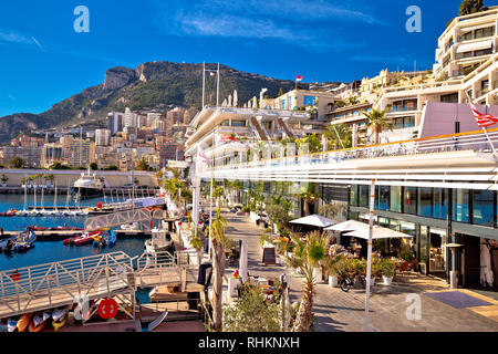 Monte Carlo Hafen und mit Blick aufs Wasser, das Fürstentum Monaco Stockfoto