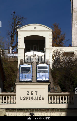 Die Standseilbahn Zagreb, Zagreb, Kroatien - das kürzeste Kabel Auto der Welt Stockfoto