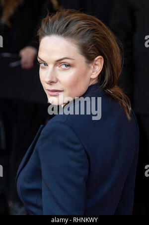 LONDON, ENGLAND - Feb 03: Rebecca Ferguson besucht eine Galavorstellung von "Das Kind, das King' im Odeon Leicester Square am Februar 03, 2019 in London, England. Stockfoto