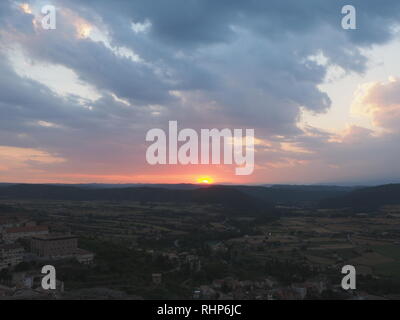 Sonnenuntergang von einem Parador Hotel in cardona Spanien Stockfoto