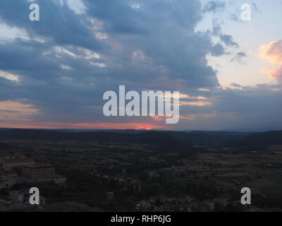 Sonnenuntergang von einem Parador Hotel in cardona Spanien Stockfoto