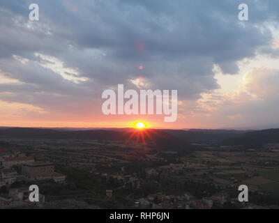 Sonnenuntergang von einem Parador Hotel in cardona Spanien Stockfoto