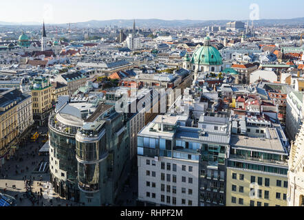 Panoramablick von Wien zum Stephansdom, Österreich Stockfoto