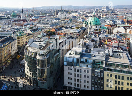 Panoramablick von Wien zum Stephansdom, Österreich Stockfoto