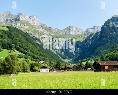 Engelberg, Schweiz - 30. Juli 2017: Natürliche Panorama auf das Tal Stockfoto