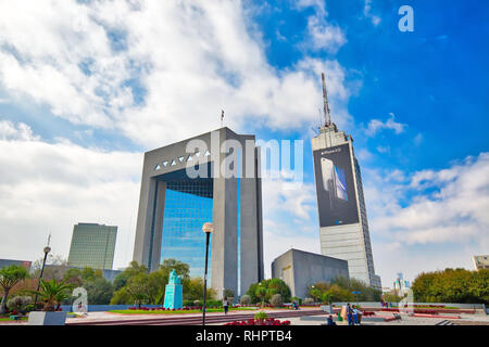 Monterrey, Mexiko, 11. Dezember, 2018: Monterrey, Sehenswürdigkeiten Macroplaza (La Gran Plaza) Square im historischen Stadtzentrum, die Siebtgrößte PLAZA im w Stockfoto