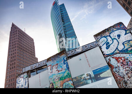 Železná opona - Berlínská zeď eine Postupimské náměstí, Berlín, Německo/Eisernen Vorhang - die Mauer in Berlin und Potsdam, Berlin, Deutschland Stockfoto