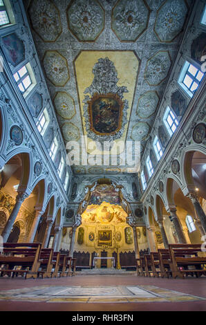 Neapel, Italien - Im Inneren des Duomo (Kathedrale), Neapel, Kampanien, Italien. Duomo di Santa Maria Assunta oder Kathedrale San Gennaro Stockfoto