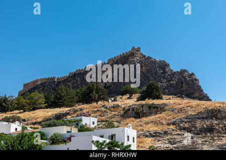 Athena Tempel, Świątynia Limín. Lindos war durch die dorer durch den König Tlepolemus von Rhodos, die in etwa im 10. Jahrhundert v. Chr. kamen Led gegründet. Es Stockfoto