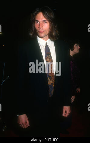 LOS ANGELES, Ca - 8. Dezember: Schauspieler Eric Thal besucht die "Sechs Grade der Trennung" Los Angeles Premiere am 8. Dezember 1993 im Los Angeles County Museum für Kunst (LACMA) in Los Angeles, Kalifornien. Foto von Barry King/Alamy Stock Foto Stockfoto