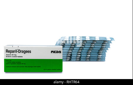 CHONBURI, Thailand - August 3, 2018: Reparil-Dragees. Aescin 20 mg magensaftresistente Filmtabletten Produkt von Meda Pharma (Thailand). Von Madaus Gmb hergestellt Stockfoto