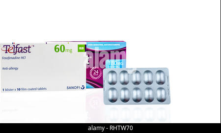 CHONBURI, Thailand - August 3, 2018: Telfast 60 mg, 180 mg Fexofenadin Anti-allergie Medizin. Nicht-sedierende Antihistaminika. Entlastung der allergischen Rhinitis Stockfoto