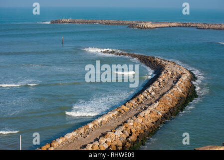 Die Kasbah der Udayas (Oudayas) alte Festung in Rabat in Marokko liegt an der Mündung des Bou Regreg Flusses. Die Hauptstadt von Marokko Stockfoto