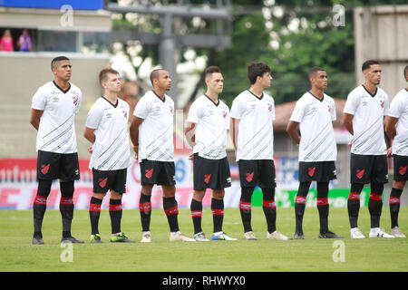 Curitiba, Brasilien. 03 Feb, 2019. Abfahrt zwischen CA Paranaense und Parana Clube im Stadion Durival Britto in Curitiba PR statt. Credit: Ezequiel J. Prestes/FotoArena/Alamy leben Nachrichten Stockfoto