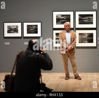 London, Großbritannien. 4. Februar, 2019. Bild zeigt: Don McCullin - in der Tate Britain in London heute, wo er eine große Retrospektive, die sich öffnen lassen. Er ist ein gefeierter Kriegsfotografin pic von Gavin Rodgers/Pixel 8000 Credit: Gavin Rodgers/Alamy leben Nachrichten Stockfoto