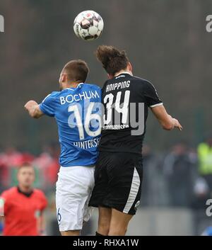 Sandhausen, Deutschland. 03 Feb, 2019. firo: 03.02.2019, Fußball, 2.Bundesliga, Saison 2018/2019, SV Sandhausen - VfL Bochum 3:0 KNIPPING, Sandhausen, rechts gegenüber HINTERSEER | Verwendung der weltweiten Kredit: dpa/Alamy leben Nachrichten Stockfoto