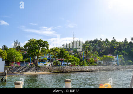 Santa Barbara de Samana Blick aus Meer, Dominikanische Republik Stockfoto