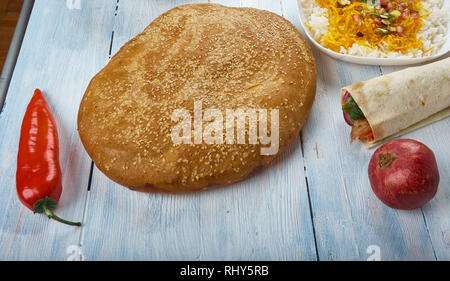 Brot Naanm Afghani uisine, Zentralasien Traditionelle verschiedene Gerichte, Ansicht von oben. Stockfoto