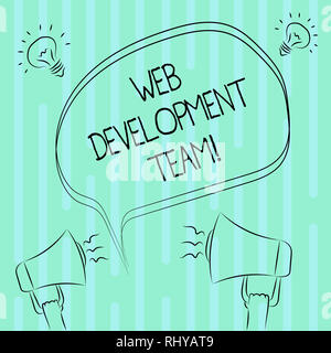 Wort schreiben Text Web Development Team. Business Konzept für ein Team von Entwicklern auf dem Weg zu einem Endziel Freehand skizzieren Skizze der Leere Rede arbeiten Stockfoto