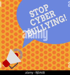 Schreiben Hinweis angezeigt Stop Cyber Mobbing. Business foto Präsentation Verwendung elektronischer Kommunikation bully demonstrieren Megafon mit Sound V verhindern Stockfoto