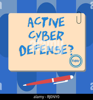 Schreiben Hinweis zeigt aktive Cyber Defensequestion. Business Foto präsentiert, die in Erwartung eines Angriffs Square Farbtafel mit Magnet zu widersetzen Stockfoto