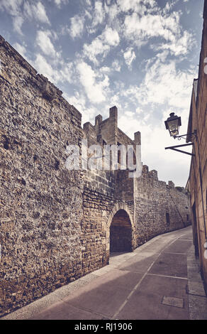 Alcudia Altstadt mittelalterliche Mauer, Farbe getonte Bild, Mallorca, Balearen, Spanien. Stockfoto