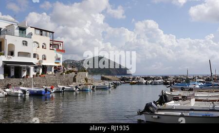 Porto Sant'Angelo, Ischia, Italien Stockfoto