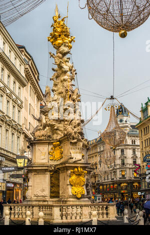 Dreifaltigkeitssäule am Graben zu Weihnachten. Wien, Österreich. Stockfoto