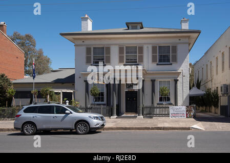 Montrose Haus, Teil der denkmalgeschützten Gaskill Straße in der Stadt Canowindra in der zentralen Region West von New South Wales, Australien, Stockfoto