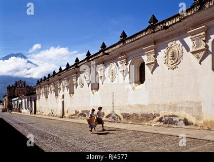 Universität von San Carlos Borromeo, Antigua, Guatemala Stockfoto